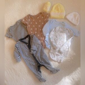 Mix n Match 0-3 Months clothing and accessories!